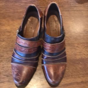 Cute booties with small heel